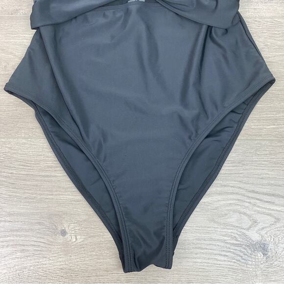 Cupshe Black Forest Adventure Solid Mesh Wrap Front Cutout One Piece Sz.S NWT - Picture 6 of 16